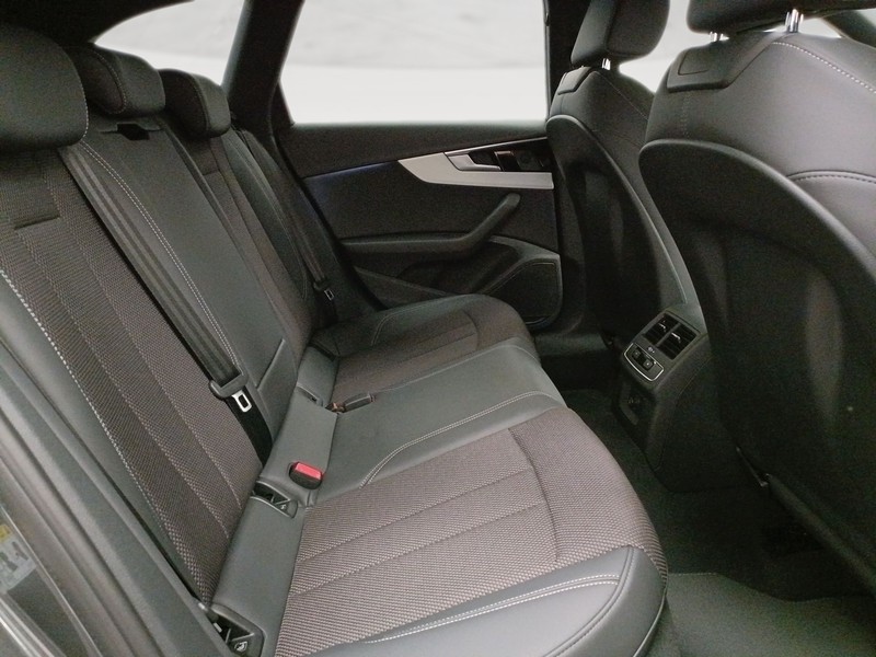 Audi A4 avant 40 2.0 tdi mhev s line edition quattro 204cv s-tronic