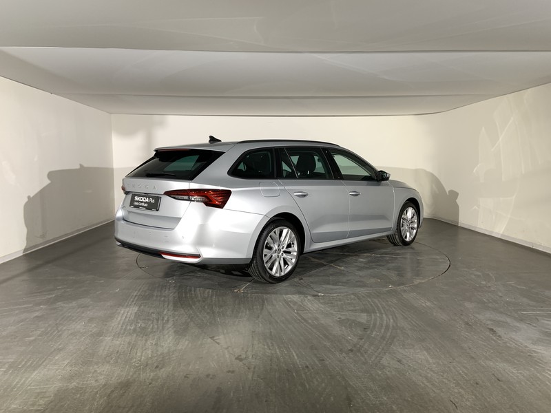 Skoda Octavia wagon 2.0 tdi executive 150cv dsg