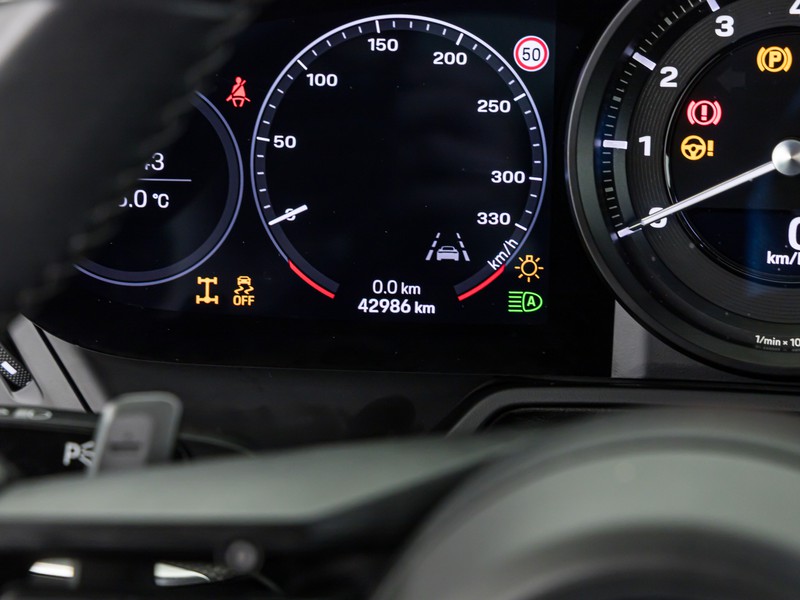 Porsche 911 coupe 3.0 carrera 4s auto
