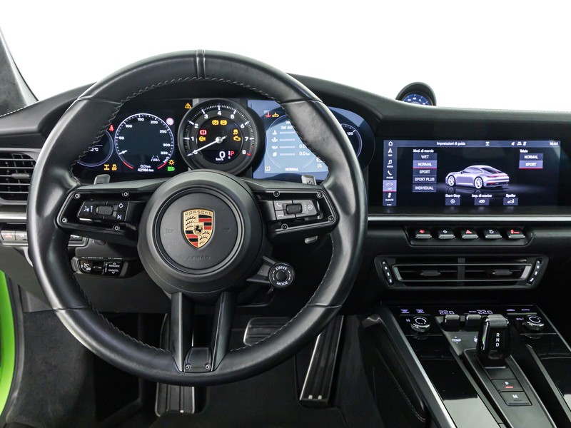 Porsche 911 coupe 3.0 carrera 4s auto