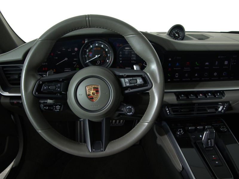 Porsche 911 coupe 3.0 carrera 4s auto