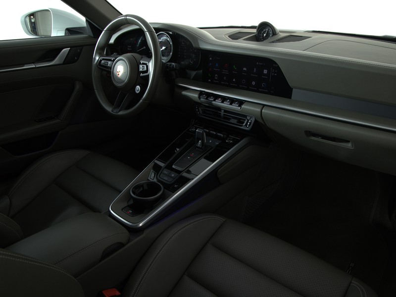 Porsche 911 coupe 3.0 carrera 4s auto