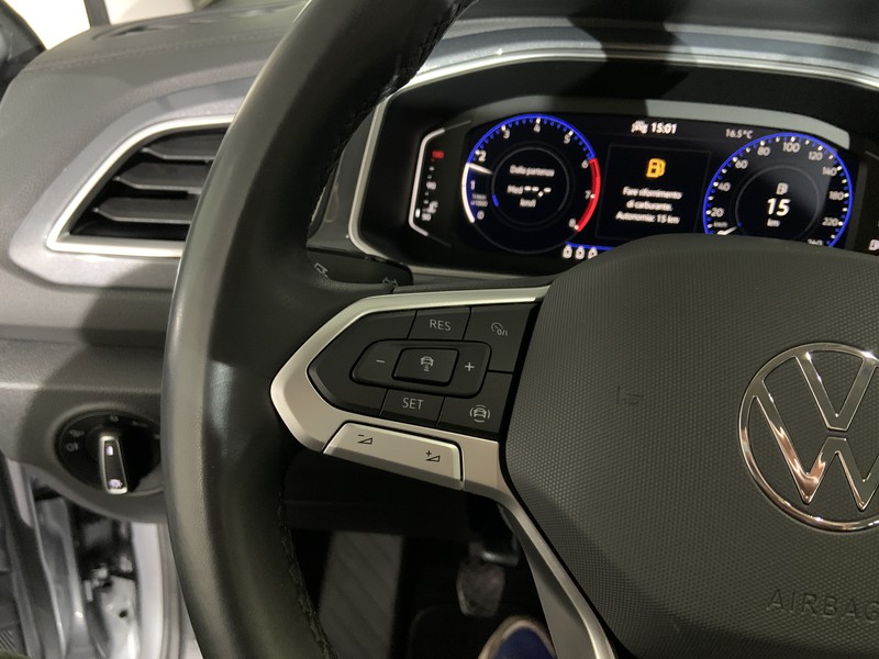 Volkswagen T-Roc 1.0 tsi style 110cv
