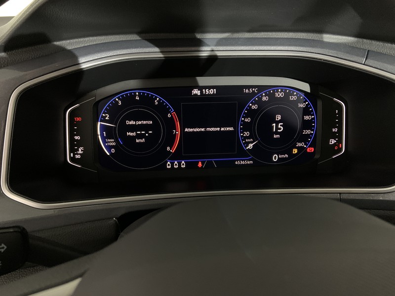 Volkswagen T-Roc 1.0 tsi style 110cv