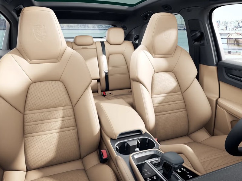 Porsche Cayenne E-Hybrid Coupe