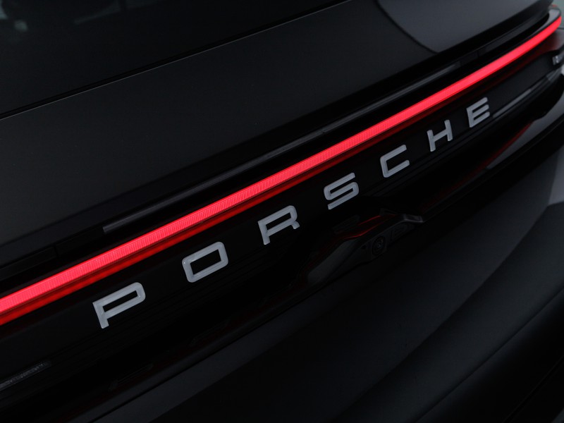 Porsche Macan 4