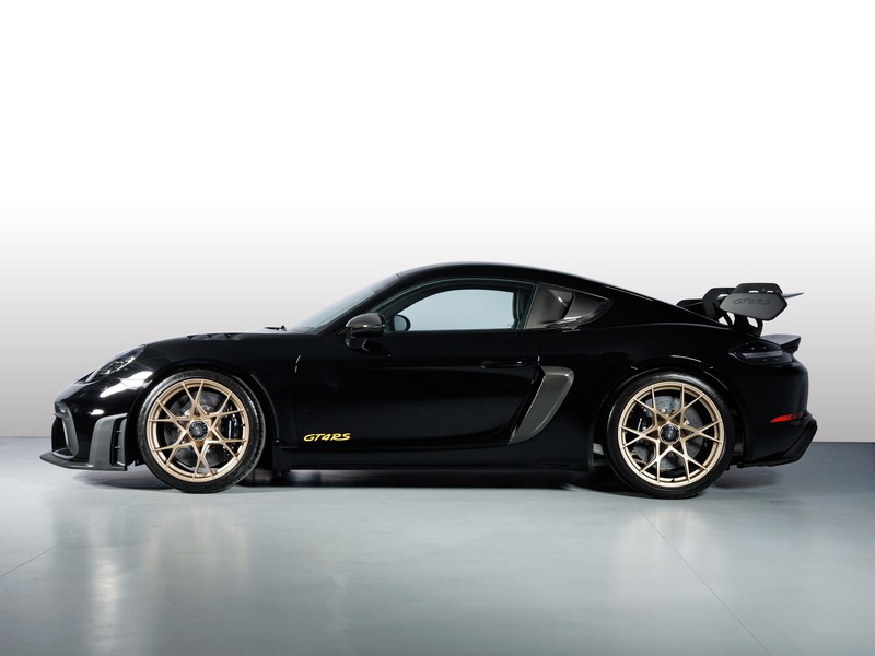 Porsche Cayman GT4 RS