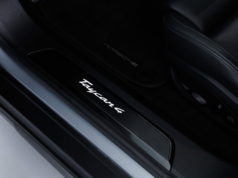Porsche Taycan cross turismo 4 5p.ti
