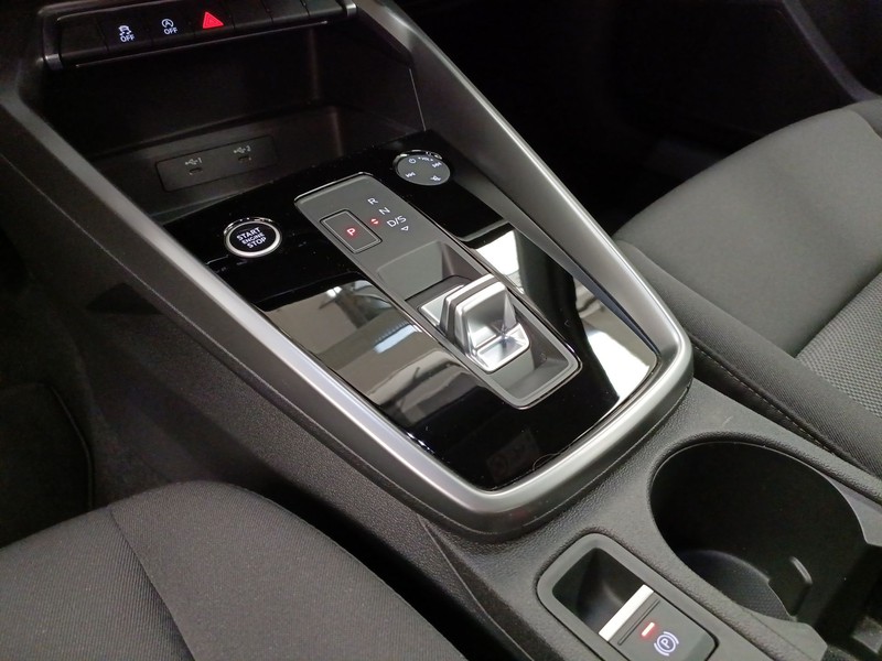 Audi A3 sportback 30 2.0 tdi business s-tronic