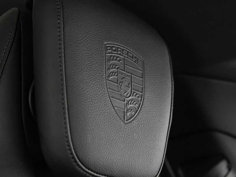 Porsche Taycan sport turismo