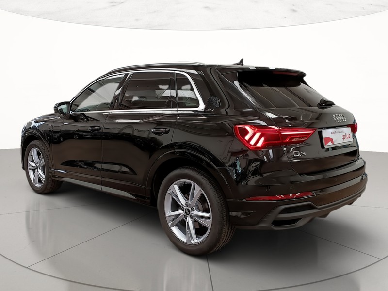 Audi Q3 35 2.0 tdi s line edition s-tronic