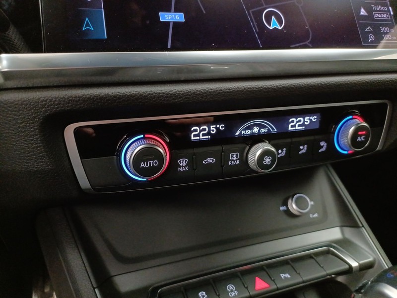 Audi Q3 35 2.0 tdi s line edition s-tronic