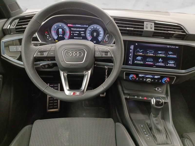 Audi Q3 35 2.0 tdi s line edition s-tronic