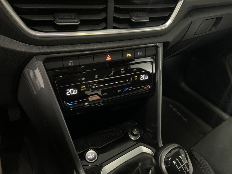 Volkswagen T-Roc 1.0 tsi style 110cv