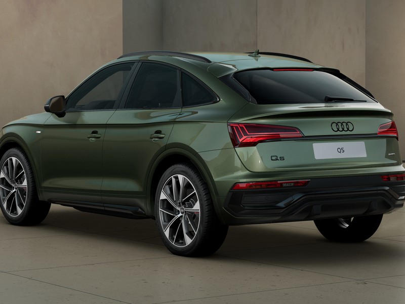 Audi Q2 35 2.0 tdi identity black s-tronic