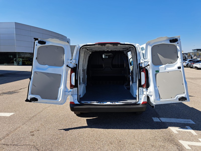 Volkswagen VIC T7 Transporter Transporterfurg PC110ant M6