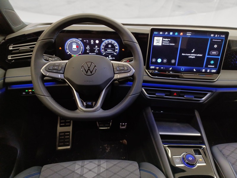 Volkswagen Tiguan 2.0 tdi r-line 150cv dsg
