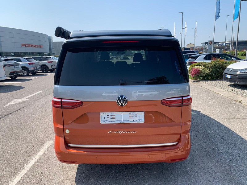 Volkswagen VIC T7 California California T7 2.0 tdi Beach Camper 150cv DSG