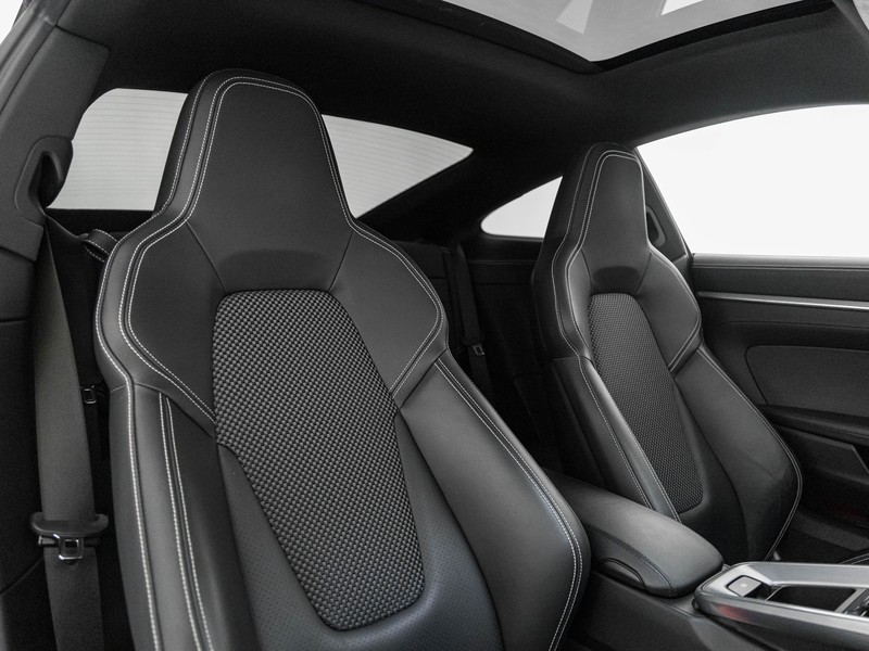 Porsche 911 coupe 3.0 carrera 4s auto