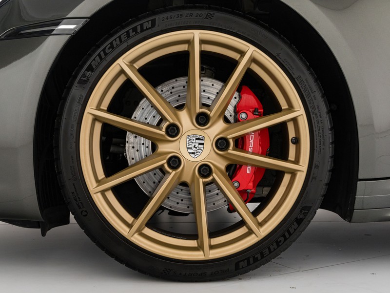 Porsche 911 coupe 3.0 carrera 4s auto