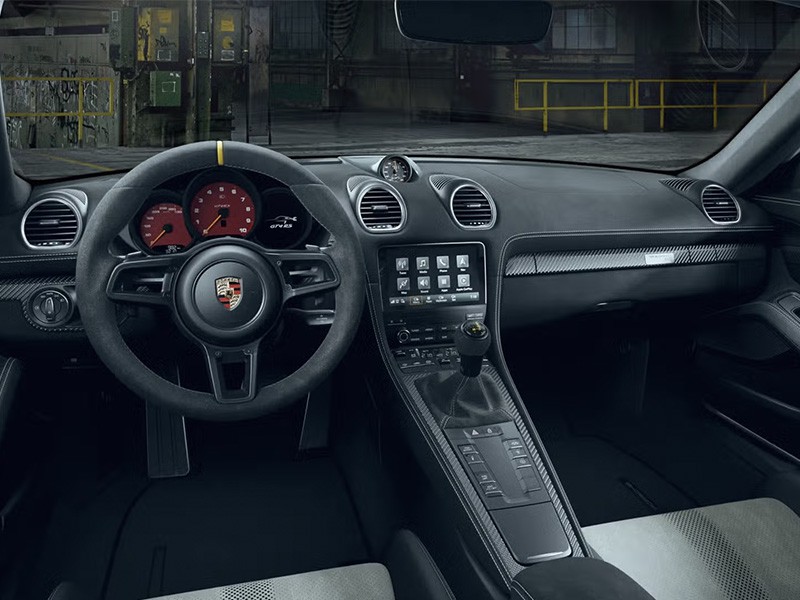 Porsche Cayman GT4 RS