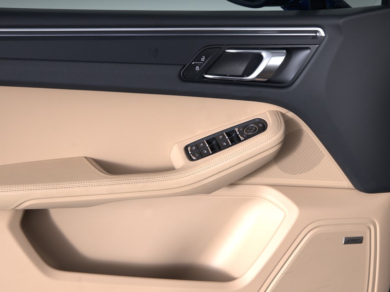Porsche Macan 2.0 265cv pdk