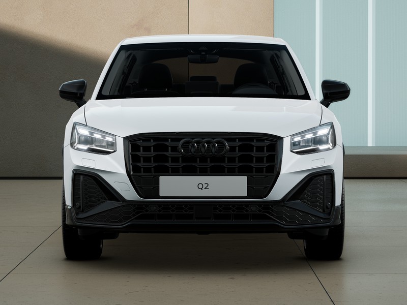 Audi Q2 35 1.5 tfsi identity black s-tronic