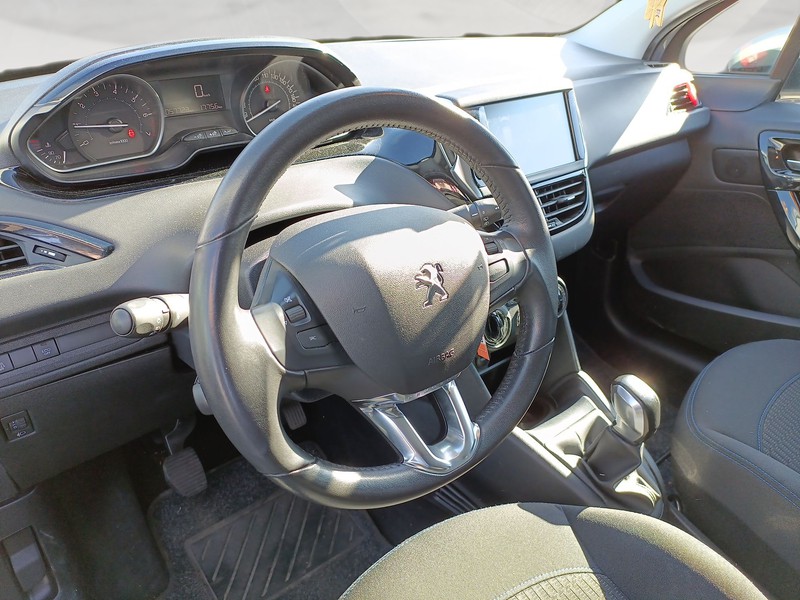 Peugeot 208 5p 1.2 puretech allure s&s 82cv my18