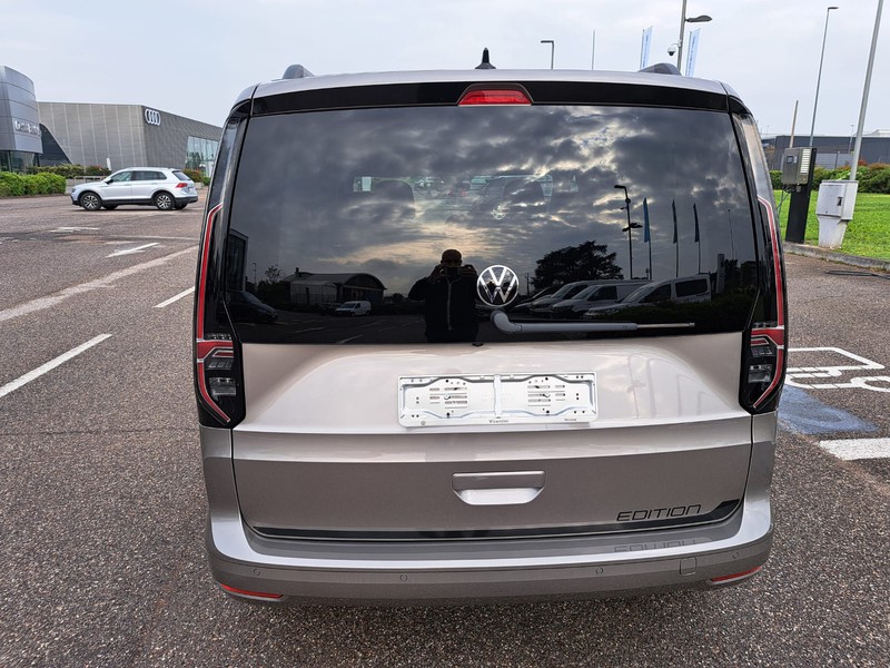 Volkswagen VIC Caddy KOMBILife 90 CRD A7