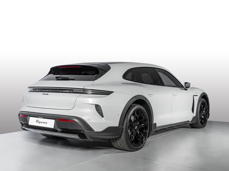 Porsche Taycan Turbo Cross Turismo