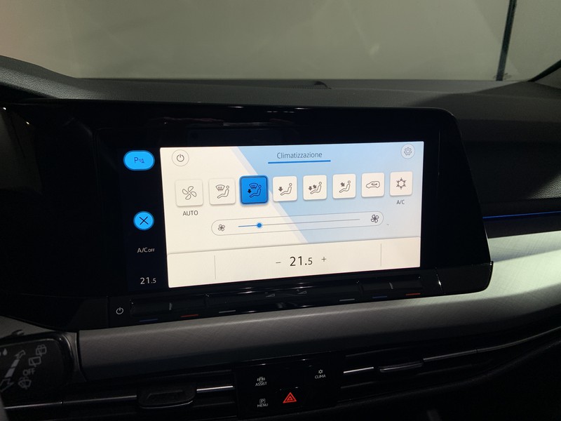 Volkswagen Golf 2.0 tdi life 115cv