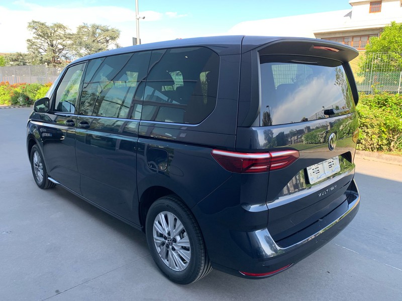 Volkswagen VIC T7 Multivan 2.0 tdi space 150cv dsg 7p.ti