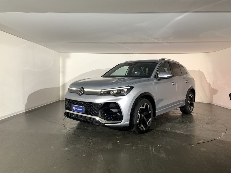 Volkswagen Tiguan 2.0 tdi r-line 150cv dsg