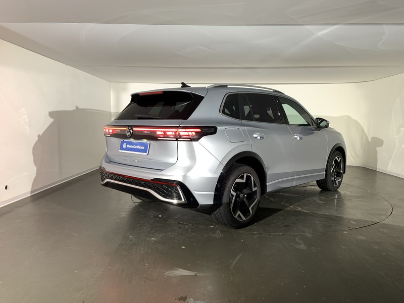Volkswagen Tiguan 2.0 tdi r-line 150cv dsg