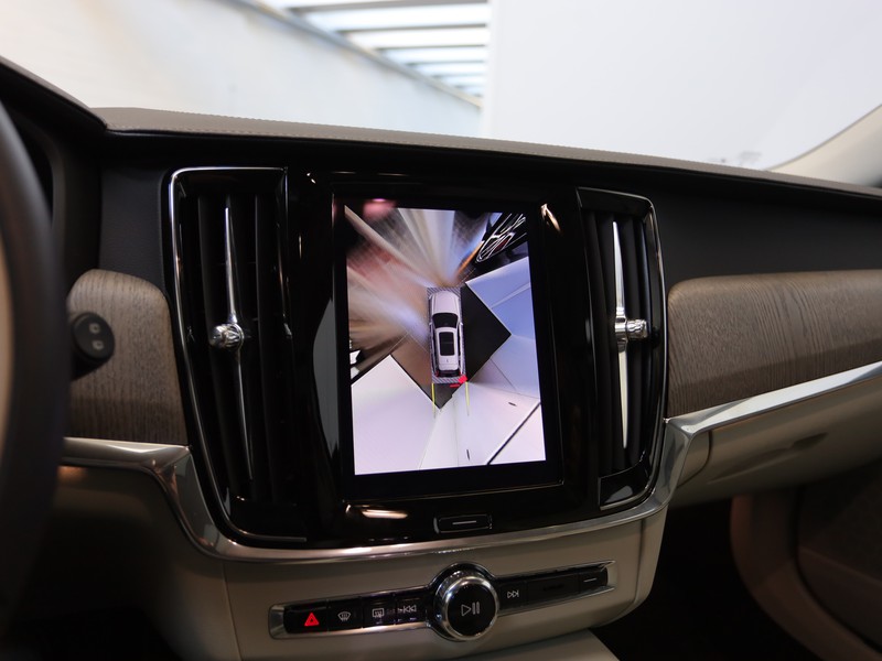 Volvo V90 2.0 b4 plus bright auto