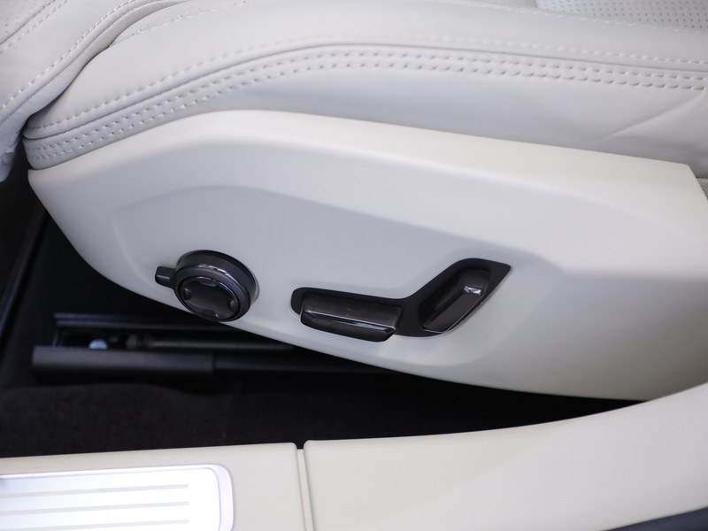 Volvo V90 2.0 b4 plus bright auto