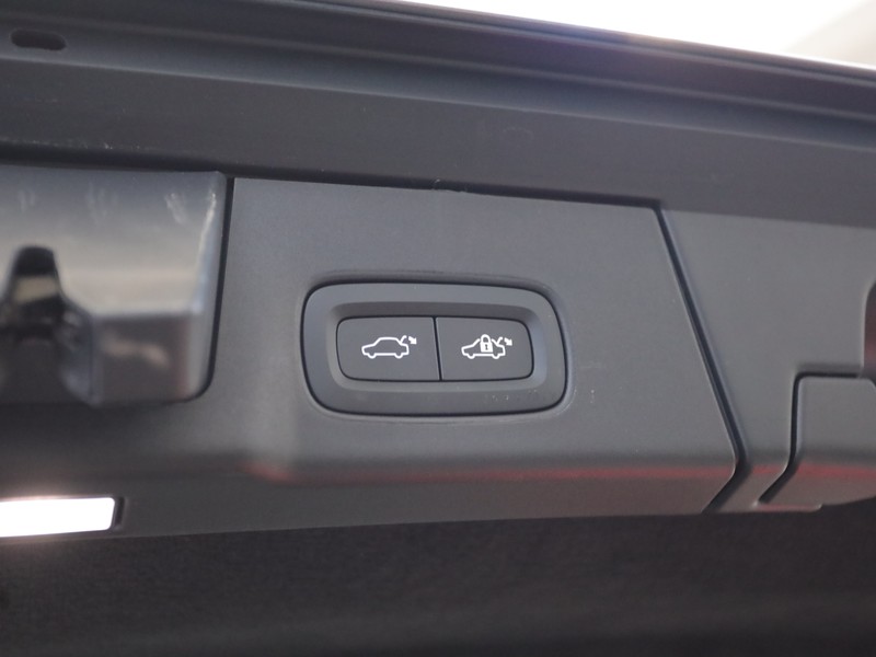 Volvo V90 2.0 b4 plus bright auto