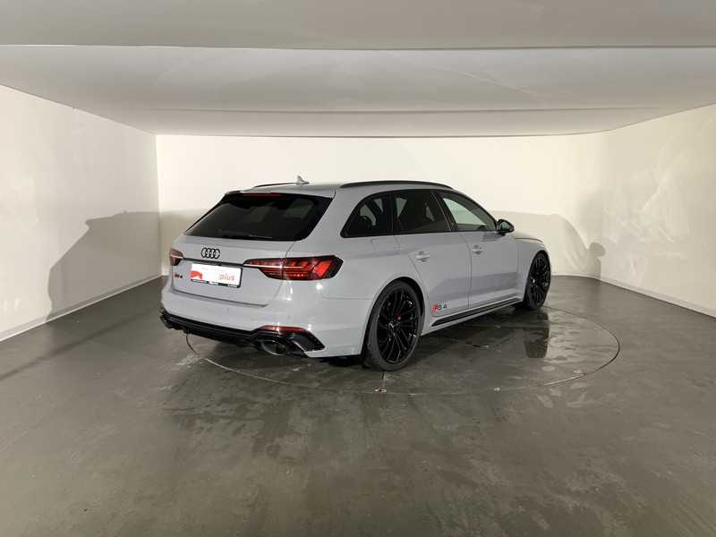 Audi RS4 avant 2.9 tfsi quattro 450cv tiptronic