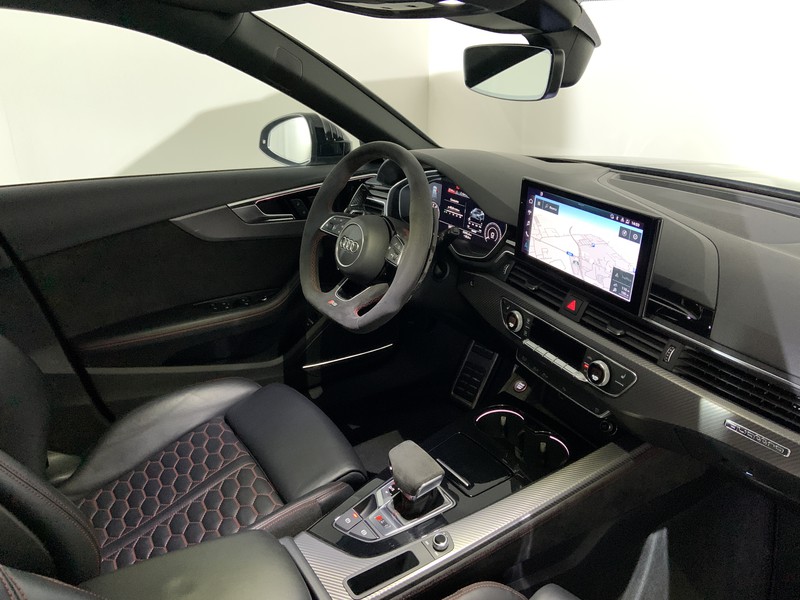 Audi RS4 avant 2.9 tfsi quattro 450cv tiptronic