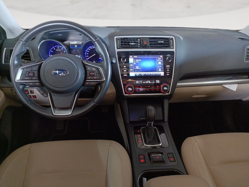 Subaru Outback 2.5i premium lineartronic