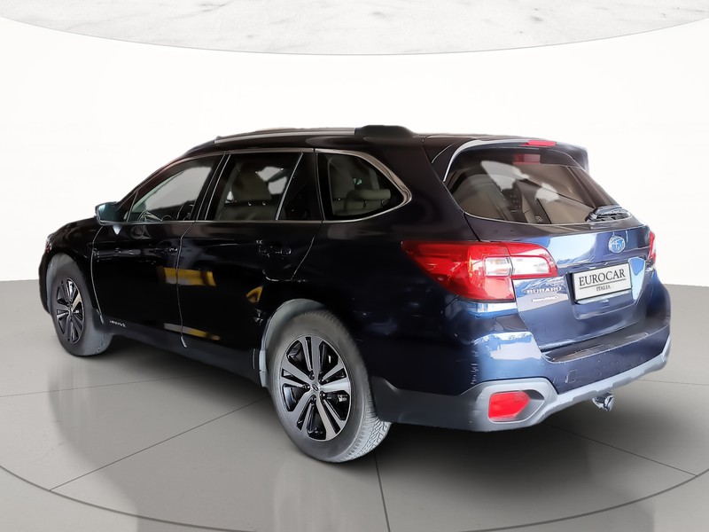 Subaru Outback 2.5i premium lineartronic