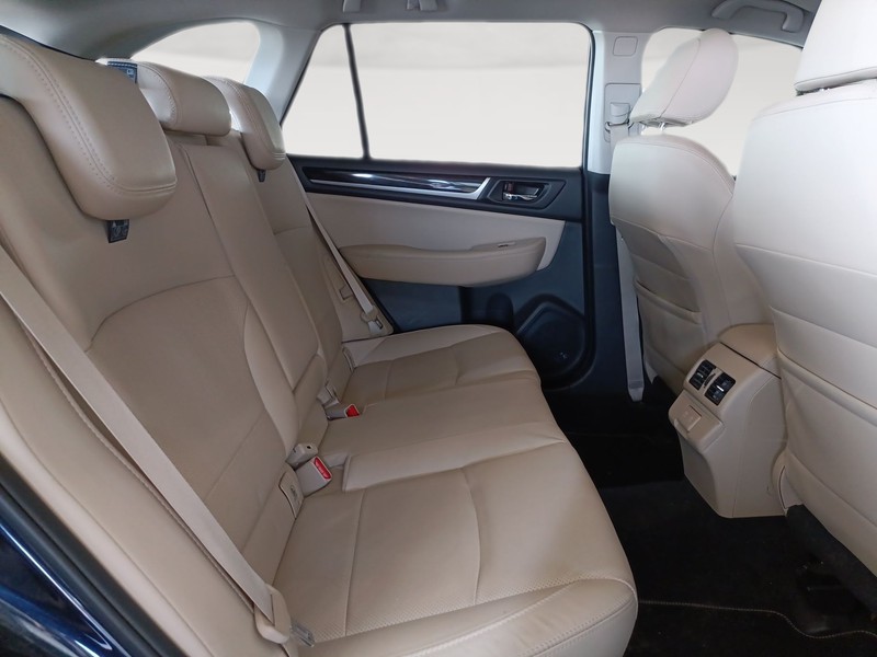 Subaru Outback 2.5i premium lineartronic