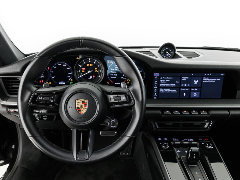 Porsche 911 coupe 3.0 carrera 4s auto