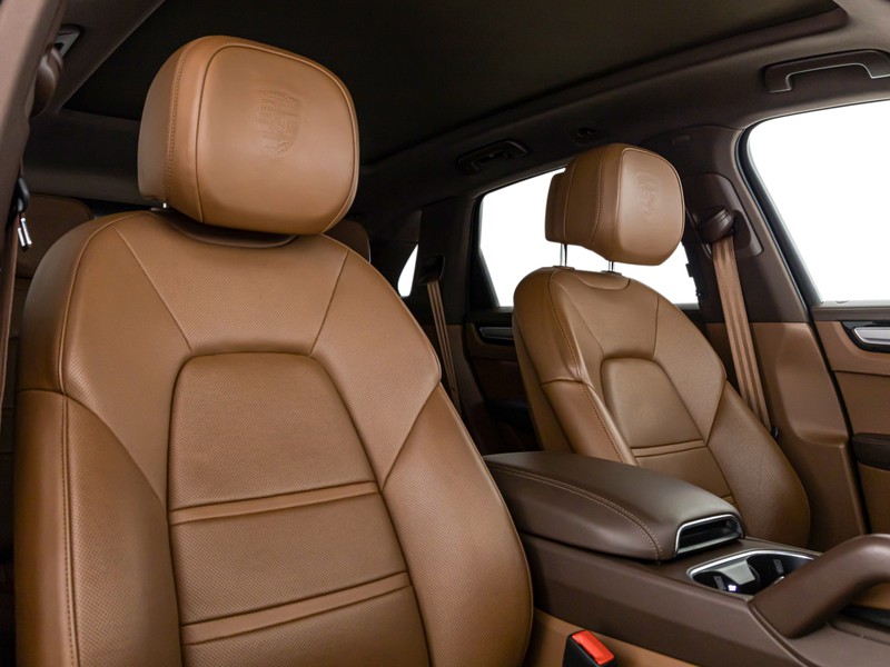 Porsche Cayenne 3.0 e-hybrid platinum edition tiptronic
