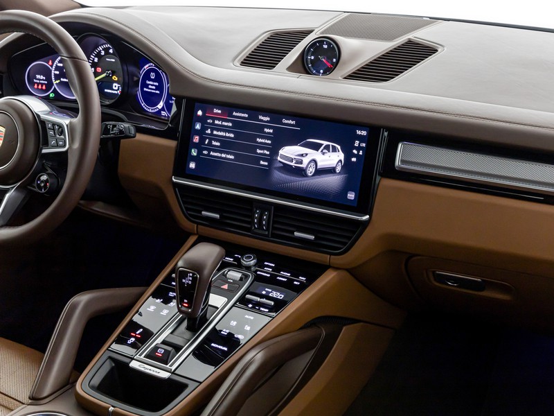 Porsche Cayenne 3.0 e-hybrid platinum edition tiptronic
