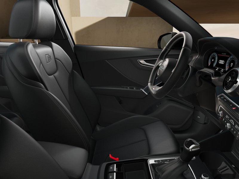 Audi Q2 35 1.5 tfsi identity black s-tronic