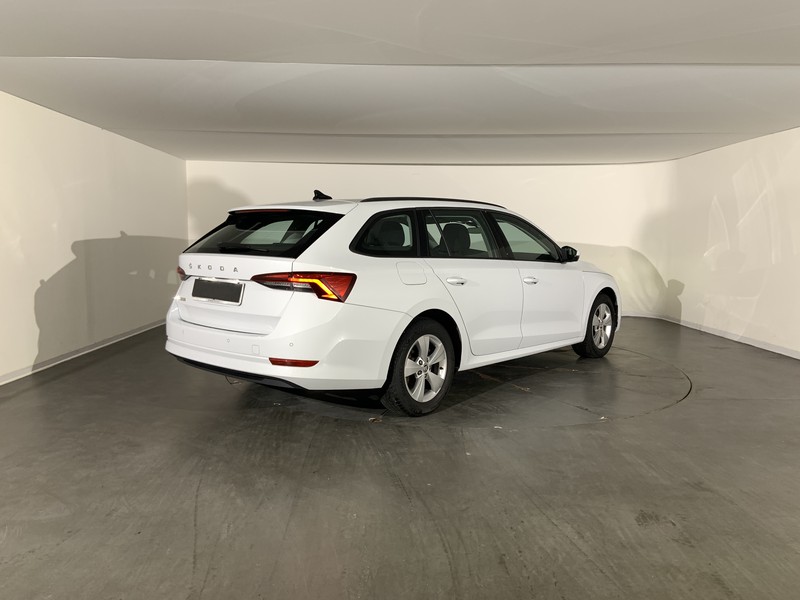 Skoda Octavia wagon 1.5 g-tec ambition 130cv dsg