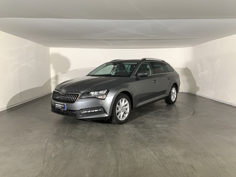 Skoda Superb wagon 2.0 tdi evo executive 150cv dsg