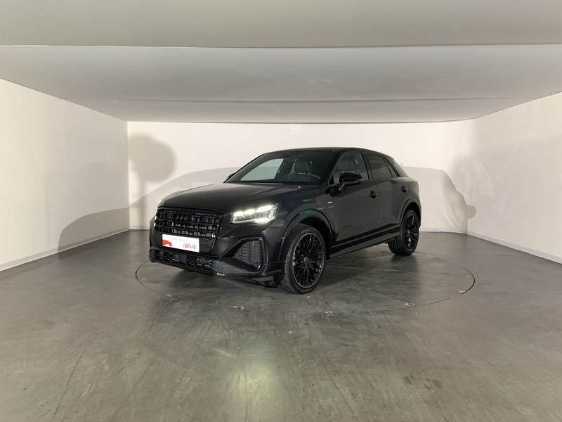 Audi Q2 35 1.5 tfsi identity black s-tronic