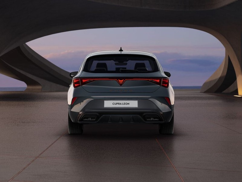 Cupra Leon 1.5 hybrid 150cv dsg